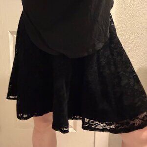 Killstar vial lace skirt XL preowned *DISCONTINUED*